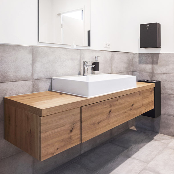 Neubau für <br>Privat + Gewerbe
